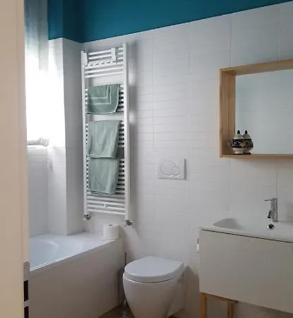 Letizia Apartment *